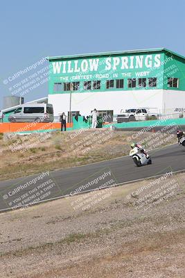 media/Apr-20-2025-AHRMA (Sun) [[393a79c373]]/Race/Group 11 early race/Turn 4b/